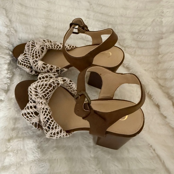 Comfort Est 1946 - Picture 4 of 4